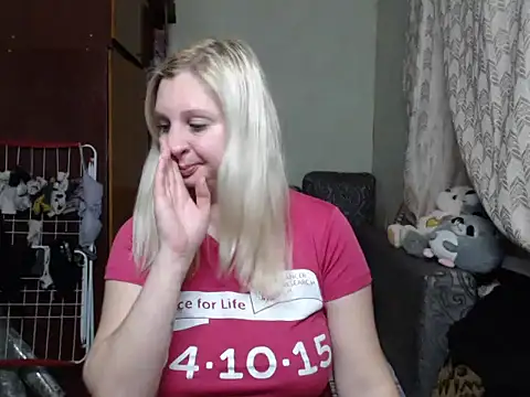 BustyBlond online show from 22, 12, 2024