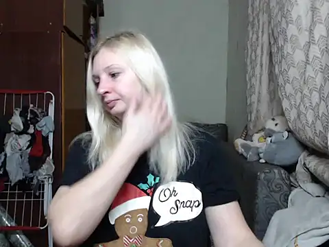 BustyBlond online show from 4, 1, 2025