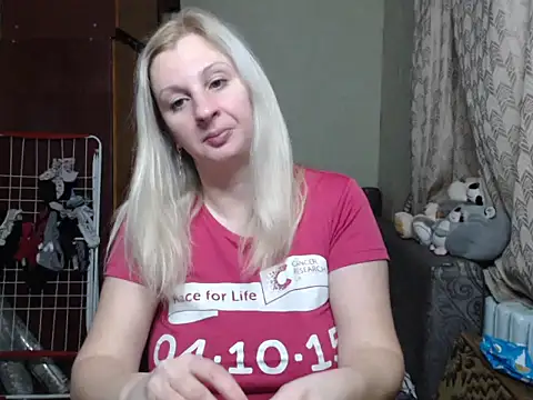 BustyBlond online show from 19, 1, 2025