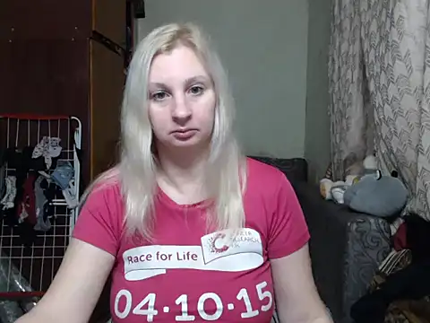 BustyBlond online show from 20, 1, 2025