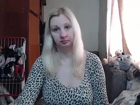 BustyBlond online show from 30, 1, 2025