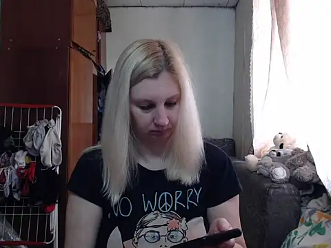 BustyBlond online show from 11, 2, 2025