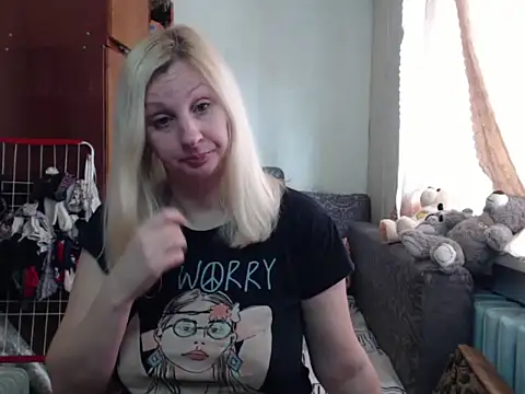 BustyBlond online show from 21, 2, 2025
