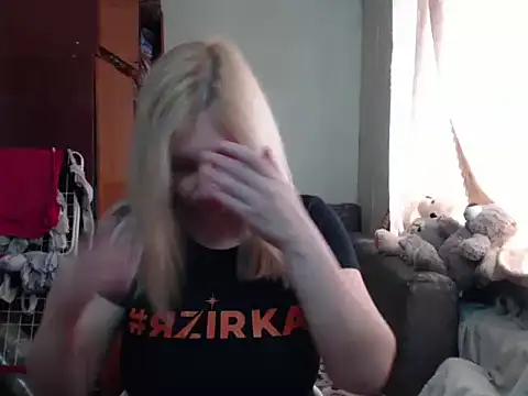 BustyBlond online show from 14, 3, 2025