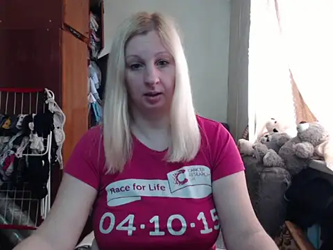 BustyBlond online show from 17, 3, 2025