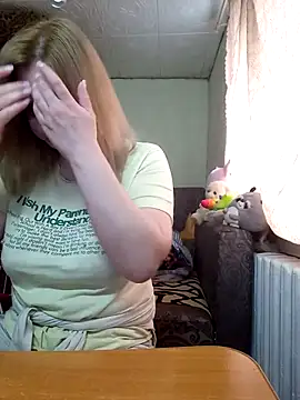 BustyBlond online show from 2, 4, 2026