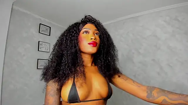 Snapshot of Emattaylor chatting on 12, 1, 2026 Emattaylor online show from 12, 1, 2026