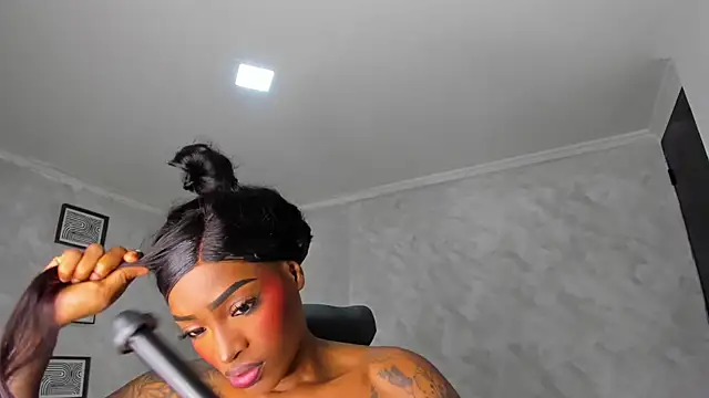 Snapshot of Emattaylor chatting on 19, 3, 2026 Emattaylor online show from 19, 3, 2026