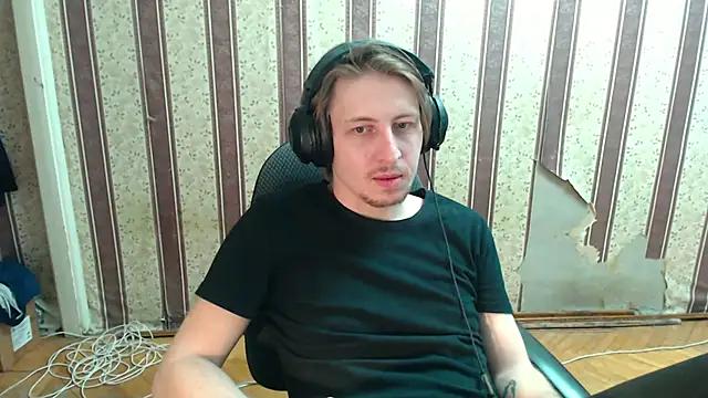 darienlarge online show from 11, 10, 2025