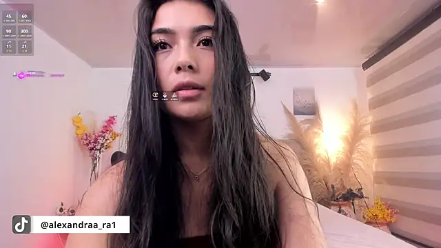Snapshot of Alexandra_ra chatting on 17, 2, 2025 Alexandra ra online show from 17, 2, 2025