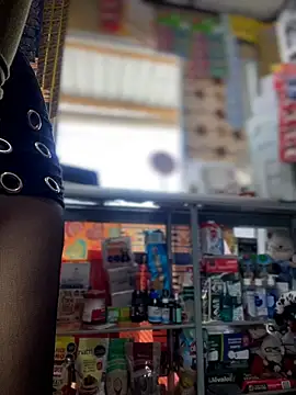 Snapshot of sammyqueenx21 chatting on 2, 4, 2026 sammyqueenx21 online show from 2, 4, 2026