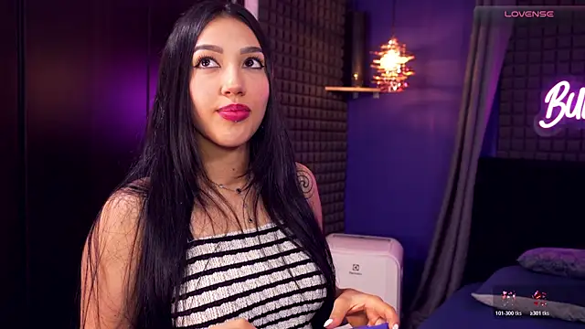 Snapshot of bull_vixen2001 chatting on 16, 4, 2026 bull vixen2001 online show from 16, 4, 2026
