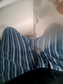 Snapshot of Zauberstab8 chatting on 17, 12, 2024 Zauberstab8 online show from 17, 12, 2024