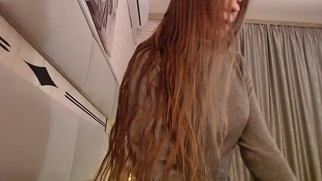 Snapshot of VeronikaAv chatting on 25, 1, 2025 VeronikaAv online show from 25, 1, 2025