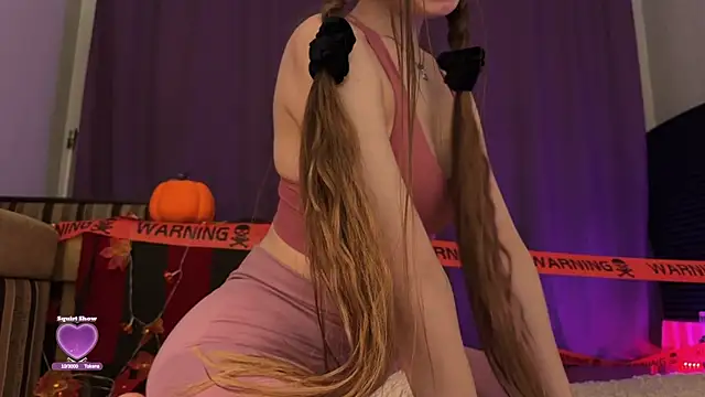 Snapshot of VeronikaAv chatting on 18, 10, 2025 VeronikaAv online show from 18, 10, 2025