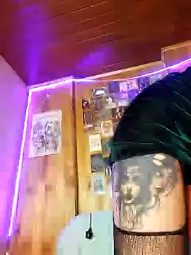  Laary online show from 14, 1, 2025