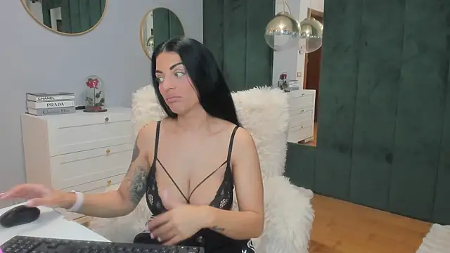 ElisaBaxter online show from 1, 11, 2025