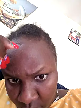 Toomuchbooty33 online show from 14, 9, 2025