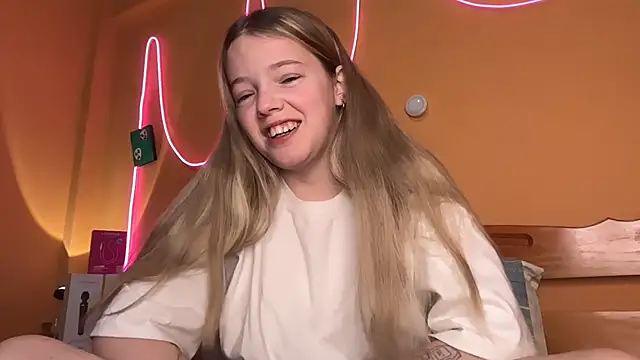 Snapshot of -veranito- chatting on 10, 10, 2025 -veranito- online show from 10, 10, 2025