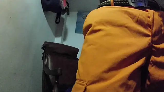 crazylatinguyy online show from 17, 11, 2025