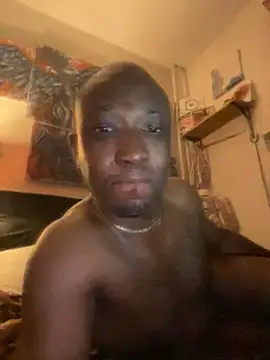 Snapshot of KingB8r chatting on 8, 11, 2025 KingB8r online show from 8, 11, 2025