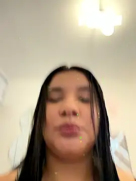 ValleryParker online show from 7, 5, 2026