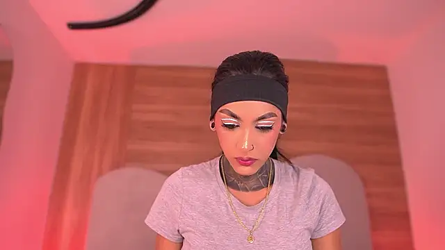 danna berlin  online show from 5, 5, 2026