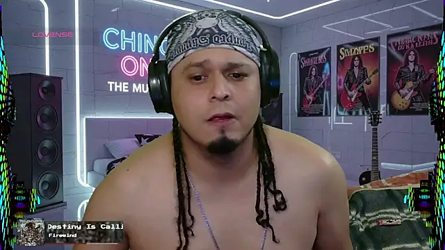 chino roz online show from 11, 10, 2025