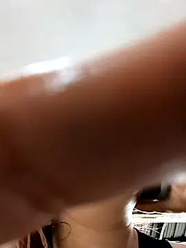 Snapshot of Latina_sexy1 chatting on 16, 9, 2025 Latina sexy1 online show from 16, 9, 2025