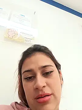 Snapshot of Latina_sexy1 chatting on 22, 9, 2025 Latina sexy1 online show from 22, 9, 2025