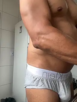 Snapshot of grosso-pau chatting on 16, 11, 2025 grosso-pau online show from 16, 11, 2025