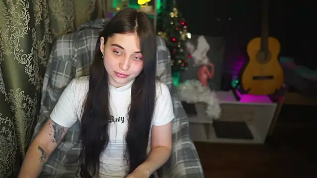 Snapshot of delicatedBailey chatting on 15, 2, 2025 delicatedBailey online show from 15, 2, 2025