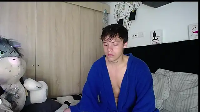 Snapshot of Santiago_kiler chatting on 6, 11, 2025 Santiago kiler online show from 6, 11, 2025