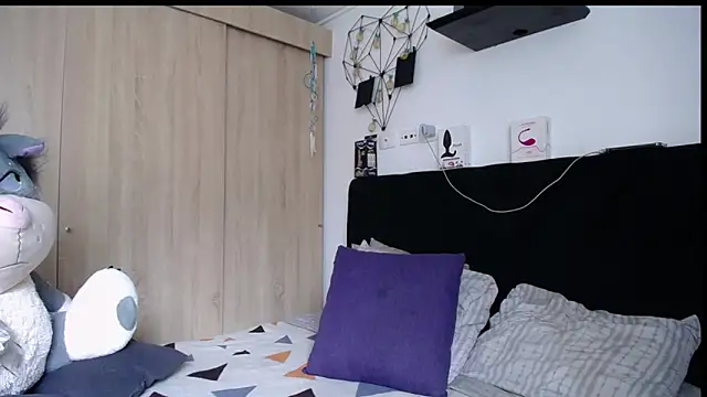 Snapshot of Santiago_kiler chatting on 7, 11, 2025 Santiago kiler online show from 7, 11, 2025