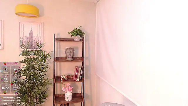 Snapshot of Sassy--Girl chatting on 12, 2, 2025 Sassy--Girl online show from 12, 2, 2025