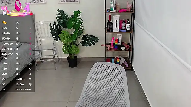 Snapshot of Sassy--Girl chatting on 17, 3, 2025 Sassy--Girl online show from 17, 3, 2025