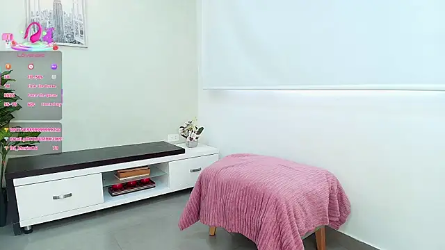 Snapshot of Sassy--Girl chatting on 10, 10, 2025 Sassy--Girl online show from 10, 10, 2025