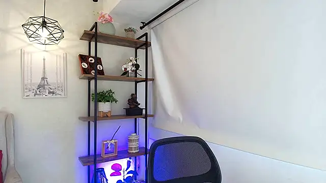 Sassy--Girl online show from 28, 3, 2026