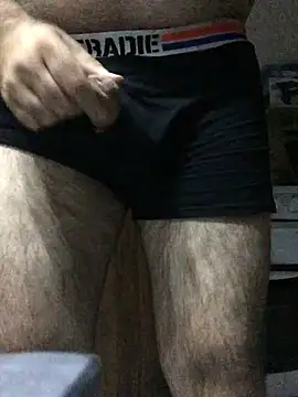 Snapshot of hairysmallcockguy chatting on 5, 2, 2025 hairysmallcockguy online show from 5, 2, 2025