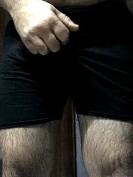 Snapshot of hairysmallcockguy chatting on 18, 9, 2025 hairysmallcockguy online show from 18, 9, 2025