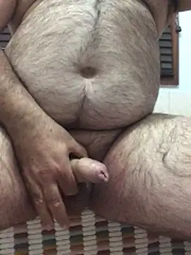 Snapshot of hairysmallcockguy chatting on 7, 1, 2026 hairysmallcockguy online show from 7, 1, 2026