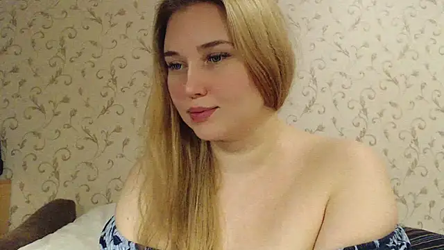 mmmPinUpGirl online show from 8, 12, 2024