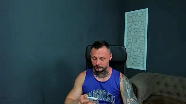 Snapshot of BrianHunts chatting on 25, 6, 2026 BrianHunts online show from 25, 6, 2026