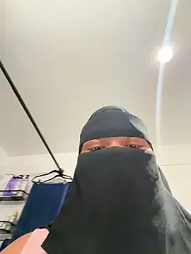 Submissive Arab online show from 17, 5, 2026