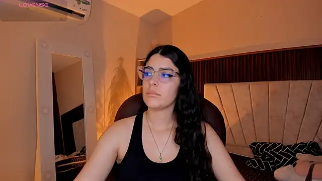  Niah  online show from 16, 2, 2026