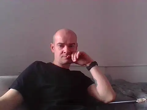 Snapshot of BadRec40 chatting on 12, 2, 2026 BadRec40 online show from 12, 2, 2026