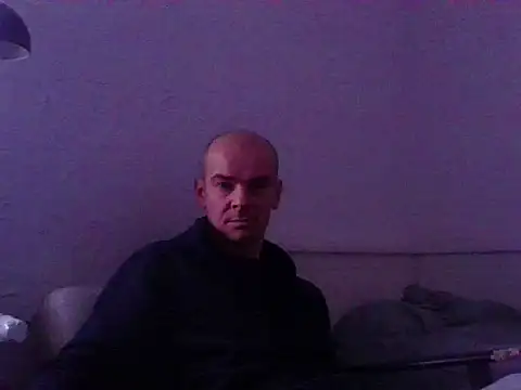 Snapshot of BadRec40 chatting on 15, 2, 2026 BadRec40 online show from 15, 2, 2026