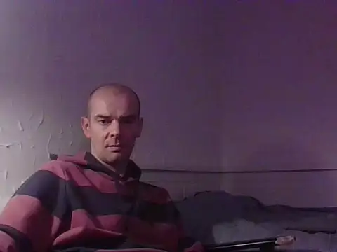 Snapshot of BadRec40 chatting on 17, 2, 2026 BadRec40 online show from 17, 2, 2026