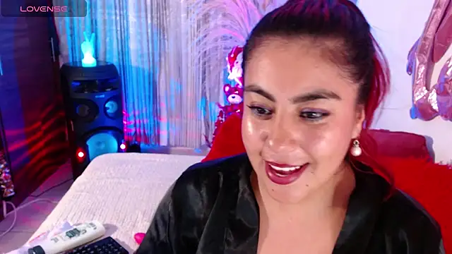 gatuwildhott online show from 25, 2, 2026