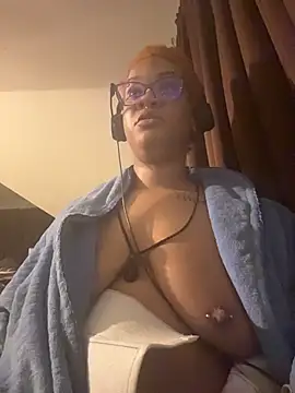 Snapshot of nickytheehawtie chatting on 26, 3, 2026 nickytheehawtie online show from 26, 3, 2026